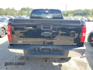 2007 Chevrolet Silverado 1500 Work Truck with VIN 2GCEK19C171650506, listed as a Copart auction lot 73411544 with 221,460 mi miles and Salvage Title. Bid and sale history available at carsss.com. Image 6.