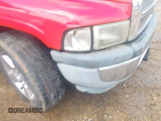 1995 Dodge 1500 z VIN 3B7HC13Z1SG707391, wystawiony jako IAAI lot #42248244 z przebiegiem 206 361 mil mil oraz . Historia ofert i sprzedaży dostępna na DreamBid. Obrazek 12.
