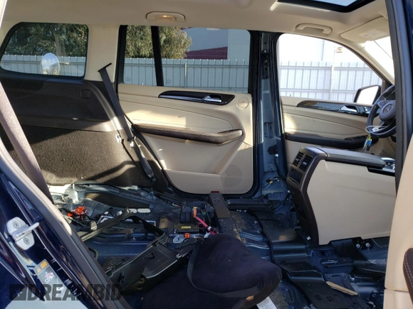 2017 Mercedes-Benz GLS with VIN 4JGDF6EE5HA935586, listed as a Copart auction lot 39951723 with 52,184 mi miles. Bid and sale history available at carsss.com. Image 10.