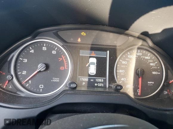 2011 Audi Q5 Prestige with VIN WA1WKAFP6BA023644, listed as a Copart auction lot 83768944 with 175,093 mi miles and Salvage title. Bid and sale history available at DreamBid. Image 9.
