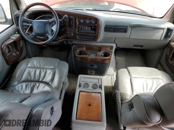 2000 Chevrolet Express Cargo YF7 with VIN 1GBFG15R6Y1185264, listed as a Copart auction lot 61132965 with 147,777 mi miles and Salvage title. Bid and sale history available at DreamBid. Image 8.