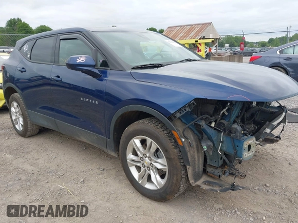 2022 Chevrolet Blazer LT with VIN 3GNKBHR43NS132555, listed as a IAAI auction lot 42501996 with 51,011 mi miles and . Bid and sale history available at DreamBid. Image 1.