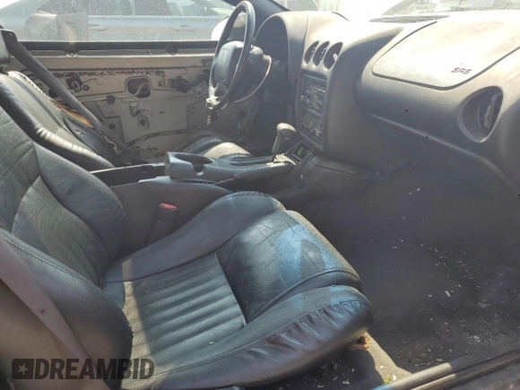 2002 Pontiac Firebird Firebird с VIN 2G2FS22K222105465, выставлен на аукционе Copart как лот 59160565 с пробегом 111 989 миль миль и Чистый • Clean title. История ставок и продаж доступна на DreamBid. Изображение 8.
