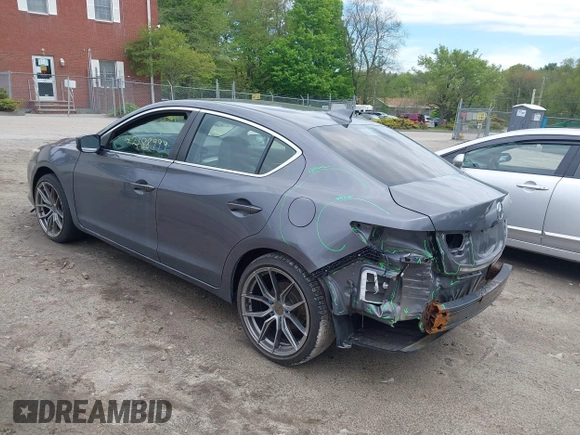 2017 Acura ILX z VIN 19UDE2F32HA012738, wystawiony jako IAAI lot #42188999 z przebiegiem 82 114 mil mil oraz . Historia ofert i sprzedaży dostępna na DreamBid. Obrazek 3.