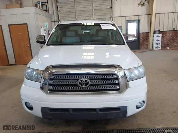 2008 Toyota Tundra LTD with VIN 5TBEV58198S476301, listed as a IAAI auction lot 41528085 with 230,233 mi miles. Bid and sale history available at carsss.com. Image 13.