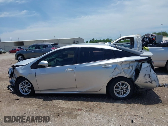 2022 Toyota Prius L Eco with VIN JTDKAMFU4N3170522, listed as a IAAI auction lot 42351817 with 90,561 mi miles and . Bid and sale history available at DreamBid. Image 14.