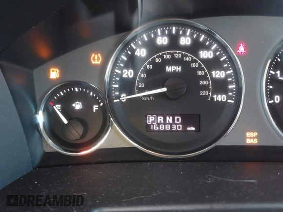 2008 Jeep Commander Limited z VIN 1J8HG58N38C196949, wystawiony jako IAAI lot #41311496 z przebiegiem 168 830 mil mil oraz . Historia ofert i sprzedaży dostępna na DreamBid. Obrazek 15.