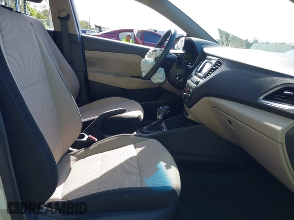 2018 Hyundai Accent SE with VIN 3KPC24A36JE033486, listed as a IAAI auction lot 41995147 with 75,599 mi miles. Bid and sale history available at carsss.com. Image 5.