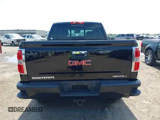 2015 GMC Sierra 1500 Denali z VIN 3GTU2WEJ9FG386812, wystawiony jako IAAI lot #42381651 z przebiegiem 138 009 mil mil oraz . Historia ofert i sprzedaży dostępna na DreamBid. Obrazek 16.