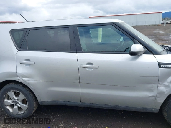 2019 Kia Soul z VIN KNDJN2A24K7676852, wystawiony jako IAAI lot #41932846 z przebiegiem 59 062 mil mil oraz . Historia ofert i sprzedaży dostępna na DreamBid. Obrazek 13.