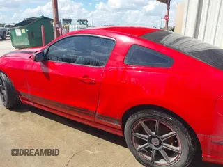 2014 Ford Mustang V6 with VIN 1ZVBP8AM1E5201949, listed as a IAAI auction lot 42505831 with 150,236 mi miles and . Bid and sale history available at DreamBid. Image 14.