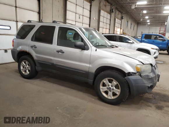 2007 Ford Escape XLT with VIN 1FMYU93177KA14990, listed as a Copart auction lot 77816054 with 202,901 mi miles and Clean Title. Bid and sale history available at carsss.com. Image 4.