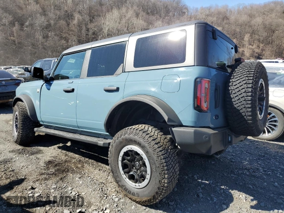 2023 Ford Bronco z VIN 1FMDE5DH1PLB44032, wystawiony jako Copart lot #51039155 z przebiegiem 14 668 mil mil oraz Nie do naprawy • Non repairable. Historia ofert i sprzedaży dostępna na DreamBid. Obrazek 2.