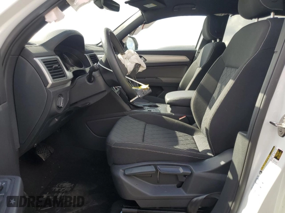 2021 Volkswagen Atlas S with VIN 1V2AC2CA5MC238103, listed as a Copart auction lot 71294704 with 35,543 mi miles and Salvage title. Bid and sale history available at DreamBid. Image 7.