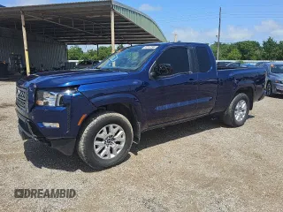 2022 Nissan Frontier SV z VIN 1N6ED1CM1NN653586, wystawiony jako Copart lot #55095415 z przebiegiem 55 175 mil mil oraz Czysty tytuł • Clean title. Historia ofert i sprzedaży dostępna na DreamBid. Obrazek 1.