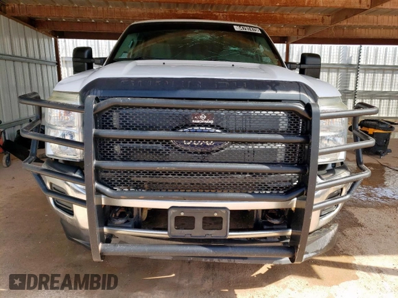 2016 Ford F-250 XLT with VIN 1FT7X2B62GEB63026, listed as a Copart auction lot 64797475 with 181,628 mi miles and Clean title. Bid and sale history available at DreamBid. Image 5.