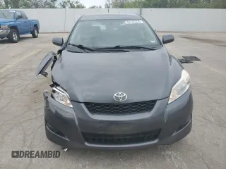 2011 Toyota Matrix z VIN 2T1KU4EE1BC738469, wystawiony jako Copart lot #53145335 z przebiegiem 69 787 mil mil oraz Szkoda całkowita • Salvage title. Historia ofert i sprzedaży dostępna na DreamBid. Obrazek 5.