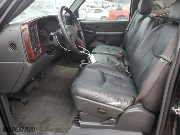 2005 Chevrolet Silverado 1500 Z71 with VIN 1GCEK14T55Z102181, listed as a Copart auction lot 48733425 with 133,768 mi miles and Salvage Title. Bid and sale history available at carsss.com. Image 7.