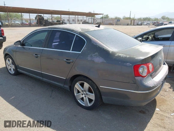 2008 Volkswagen Passat Komfort with VIN WVWAK73CX8P019820, listed as a IAAI auction lot 42641605 with 124,731 mi miles and . Bid and sale history available at DreamBid. Image 3.