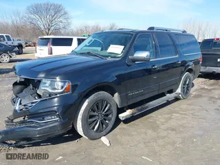2015 Lincoln Navigator L with VIN 5LMJJ3JT3FEJ00335, listed as a IAAI auction lot 41585554 with 163,841 mi miles. Bid and sale history available at carsss.com. Image 17.