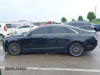 2013 Lincoln MKZ with VIN 3LN6L2J90DR808800, listed as a IAAI auction lot 42169307 with 184,084 mi miles and . Bid and sale history available at DreamBid. Image 14.