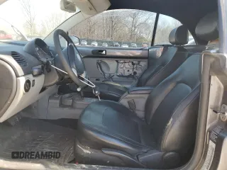 2005 Volkswagen Beetle GL with VIN 3VWBM31Y85M370262, listed as a Copart auction lot 50468395 with 168,165 mi miles and Clean Title. Bid and sale history available at DreamBid. Image 7.