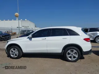 2018 Mercedes-Benz GLC with VIN WDC0G4JBXJV032990, listed as a IAAI auction lot 41858892 with 101,678 mi miles. Bid and sale history available at carsss.com. Image 14.