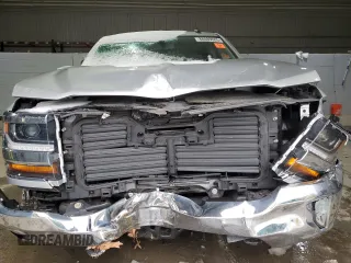 2018 Chevrolet Silverado 1500 LT with VIN 3GCUKREC6JG615006, listed as a Copart auction lot 88089605 with Not Provided miles and Salvage Title. Bid and sale history available at DreamBid. Image 5.