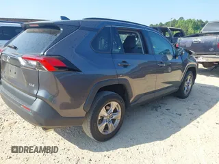 2022 Toyota RAV4 XLE with VIN 2T3W1RFV6NC194245, listed as a IAAI auction lot 42608311 with 36,491 mi miles and . Bid and sale history available at DreamBid. Image 4.