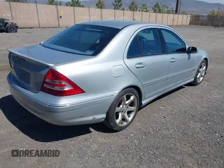 2007 Mercedes-Benz C 230 Sport with VIN WDBRF52H47A933571, listed as a IAAI auction lot 42168454 with 157,854 mi miles and . Bid and sale history available at DreamBid. Image 4.