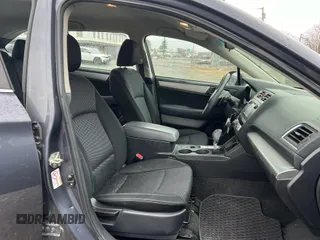 2015 Subaru Outback 2.5i z VIN 4S4BSAAC3F3233343, wystawiony jako IAAI lot #42093751 z przebiegiem 213 995 mil mil oraz . Historia ofert i sprzedaży dostępna na DreamBid. Obrazek 5.