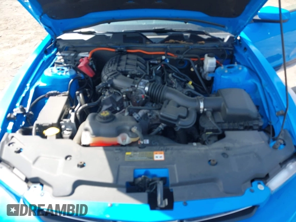 2011 Ford Mustang V6 with VIN 1ZVBP8AM3B5164284, listed as a IAAI auction lot 42013370 with 43,689 mi miles and . Bid and sale history available at DreamBid. Image 10.