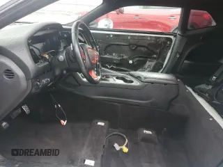 2016 Dodge Challenger R/T Scat Pack z VIN 2C3CDZFJ4GH249479, wystawiony jako Copart lot #49830765 z przebiegiem Nie podano mil oraz Szkody całkowita. Historia ofert i sprzedaży dostępna na DreamBid. Obrazek 7.