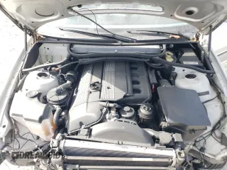 2004 BMW 3 Series 325i with VIN WBAEN33404PC13311, listed as a Copart auction lot 78661844 with 121,435 mi miles and Salvage Title. Bid and sale history available at carsss.com. Image 11.