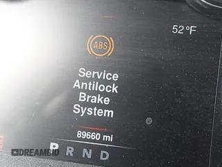 2019 Ram 1500 Classic Warlock with VIN 1C6RR6GG2KS695034, listed as a IAAI auction lot 41403297 with 89,660 mi miles. Bid and sale history available at carsss.com. Image 15.