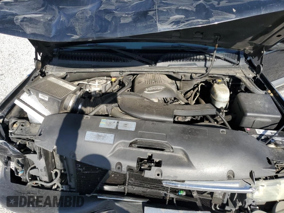 2004 Chevrolet Tahoe LS with VIN 1GNEC13TX4R203771, listed as a Copart auction lot 51156225 with 119,332 mi miles and Salvage Title. Bid and sale history available at carsss.com. Image 14.