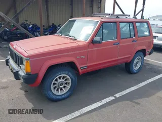 1989 Jeep Cherokee with VIN 1J4FT38L3KL577747, listed as a IAAI auction lot 42577047 with 144,312 mi miles and . Bid and sale history available at DreamBid. Image 17.