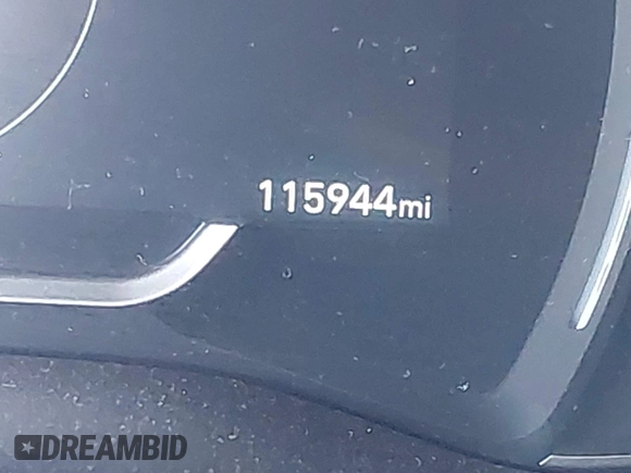 2020 Hyundai Santa Fe SEL with VIN 5NMS3CAD8LH138165, listed as a IAAI auction lot 41624458 with 115,944 mi miles. Bid and sale history available at carsss.com. Image 7.