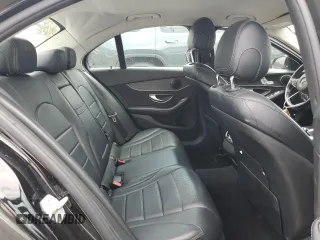 2016 Mercedes-Benz C 300 z VIN 55SWF4JB4GU144256, wystawiony jako Copart lot #59733745 z przebiegiem 117 207 mil mil oraz Szkoda całkowita • Salvage title. Historia ofert i sprzedaży dostępna na DreamBid. Obrazek 10.