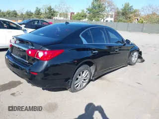 2015 Infiniti Q50 Premium with VIN JN1BV7AP2FM353536, listed as a IAAI auction lot 41815730 with Not Provided miles. Bid and sale history available at carsss.com. Image 4.