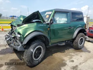 2022 Ford Bronco z VIN 1FMDE5CH4NLB83499, wystawiony jako Copart lot #60693245 z przebiegiem 8 224 mil mil oraz Nie do naprawy • Non repairable. Historia ofert i sprzedaży dostępna na DreamBid. Obrazek 1.