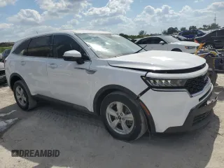 2022 Kia Sorento LX with VIN 5XYRG4LC2NG085408, listed as a Copart auction lot 53488085 with 42,325 mi miles and Salvage title. Bid and sale history available at DreamBid. Image 4.