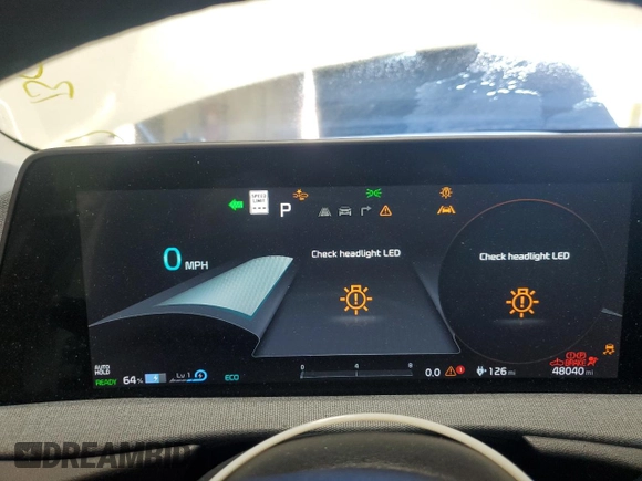 2022 Kia EV6 Wind with VIN KNDC3DLC2N5034114, listed as a Copart auction lot 50015875 with 48,040 mi miles and Salvage Title. Bid and sale history available at DreamBid. Image 9.