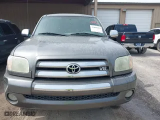 2005 Toyota Tundra SR5 with VIN 5TBBT44155S468278, listed as a IAAI auction lot 41808354 with 318,961 mi miles. Bid and sale history available at carsss.com. Image 12.