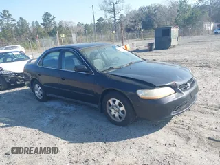 1998 Honda Accord LX с VIN 1HGCG5641WA215469, выставлен на аукционе IAAI как лот 41801430 с пробегом 228 903 миль миль и . История ставок и продаж доступна на DreamBid. Изображение 1.