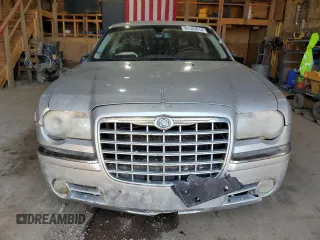 2008 Chrysler 300 C with VIN 2C3LK63H38H148683, listed as a Copart auction lot 60560614 with 176,177 mi miles and Clean Title. Bid and sale history available at DreamBid. Image 5.