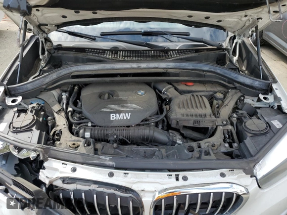 2019 BMW X1 xDrive28i with VIN WBXHT3C59K5L90317, listed as a Copart auction lot 61028125 with 46,789 mi miles and Salvage title. Bid and sale history available at DreamBid. Image 12.
