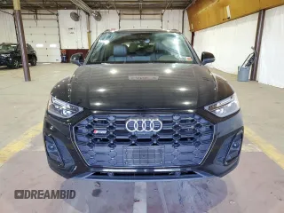 2021 Audi SQ5 Premium Plus with VIN WA1B4AFY2M2006256, listed as a Copart auction lot 70408134 with 34,866 mi miles and Salvage Title. Bid and sale history available at DreamBid. Image 5.