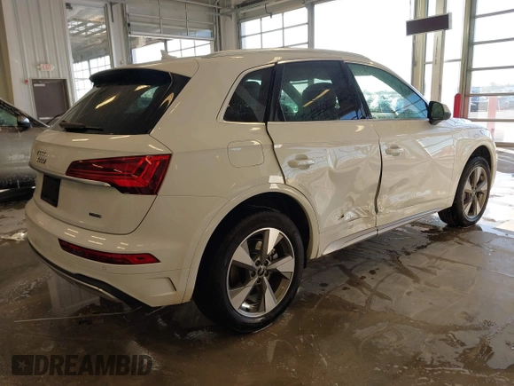 2023 Audi Q5 Premium Plus with VIN WA1BBAFY1P2020434, listed as a IAAI auction lot 40964961 with 26,606 mi miles and . Bid and sale history available at DreamBid. Image 4.