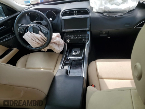 2019 Jaguar XE 25t Premium with VIN SAJAJ4FX0KCP43841, listed as a Copart auction lot 49894475 with 49,397 mi miles and Salvage Title. Bid and sale history available at carsss.com. Image 8.